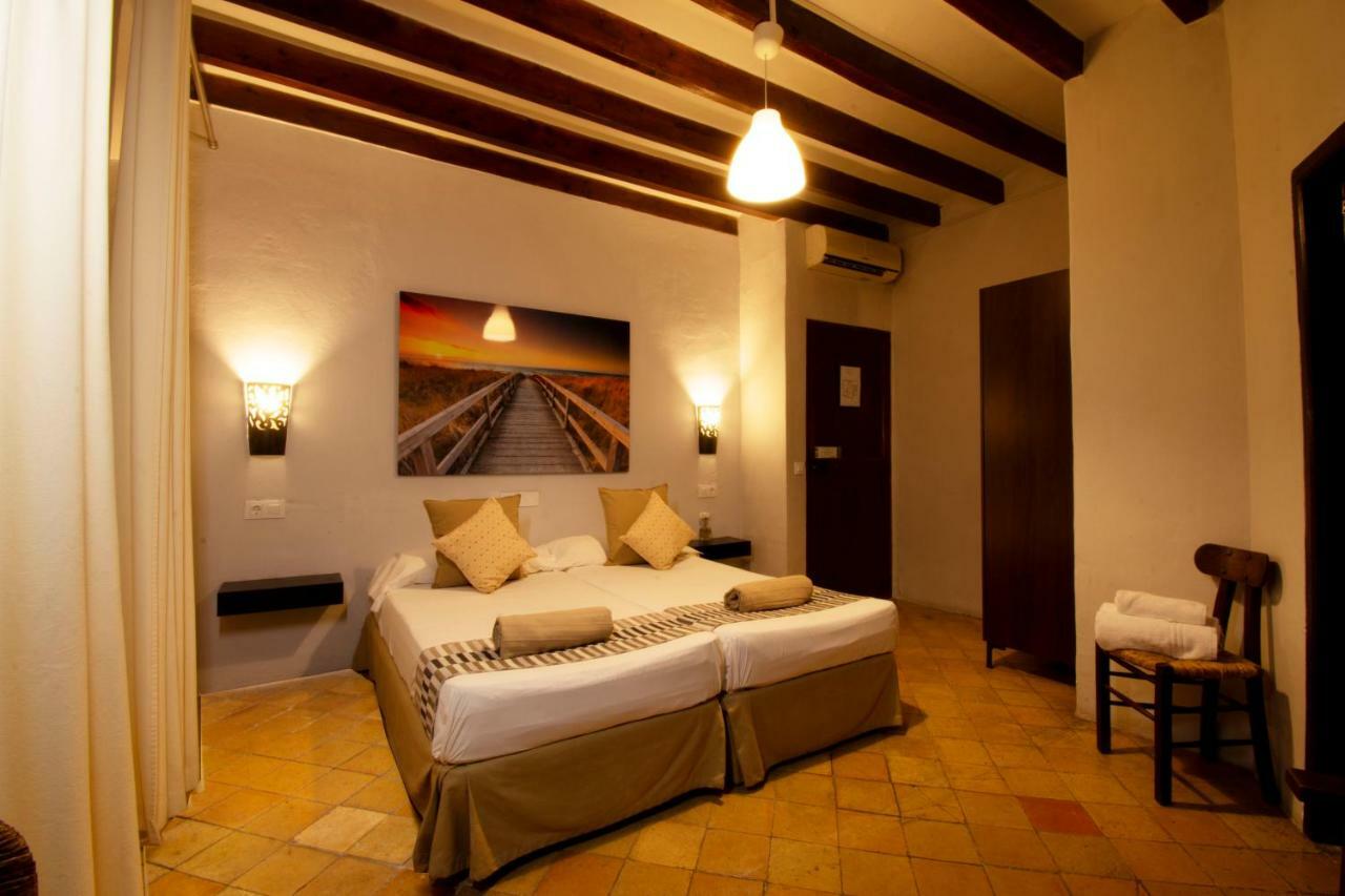 S'hostal D'esporles Albergue *
